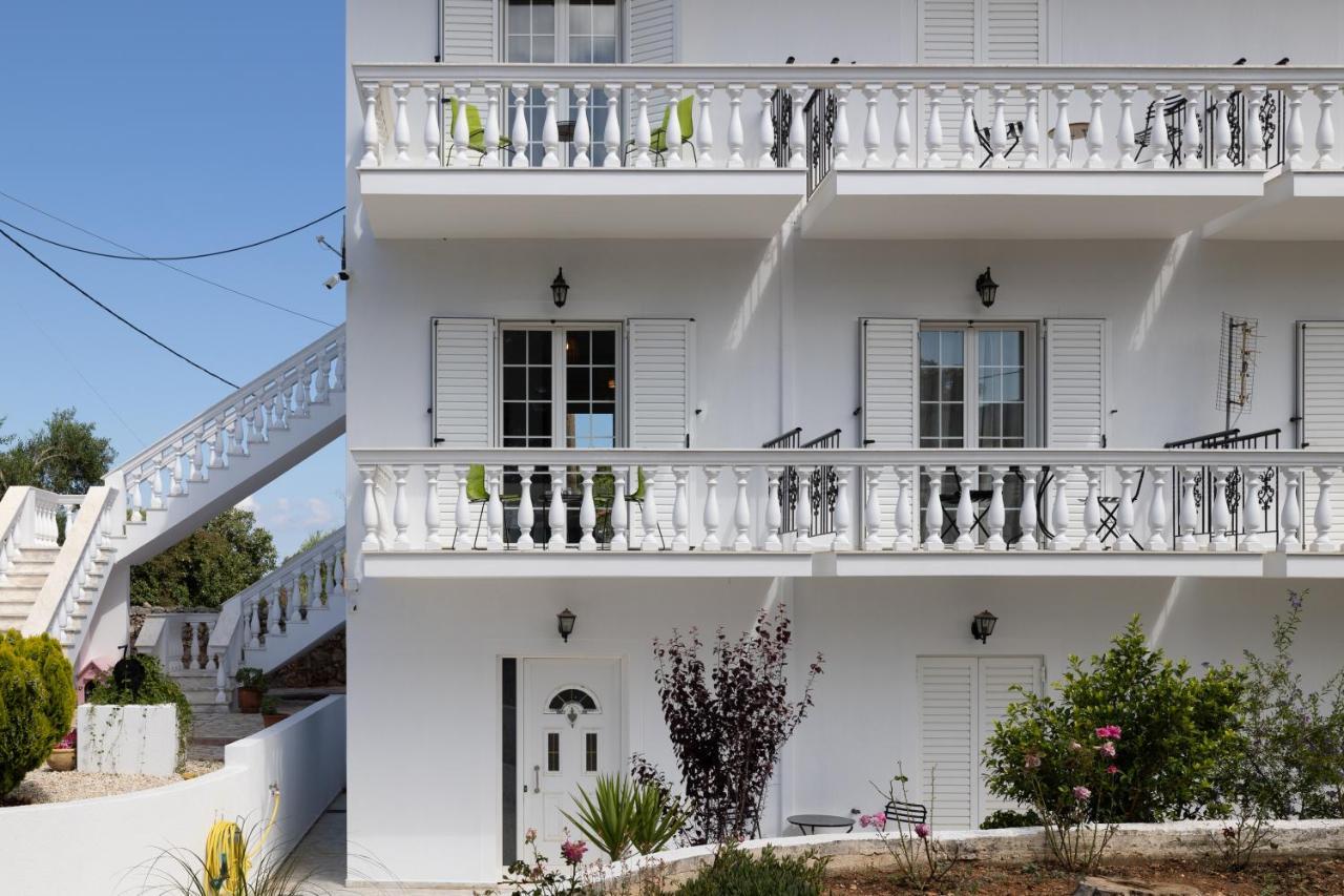 White House Studios & Apartments أرغوستولي المظهر الخارجي الصورة